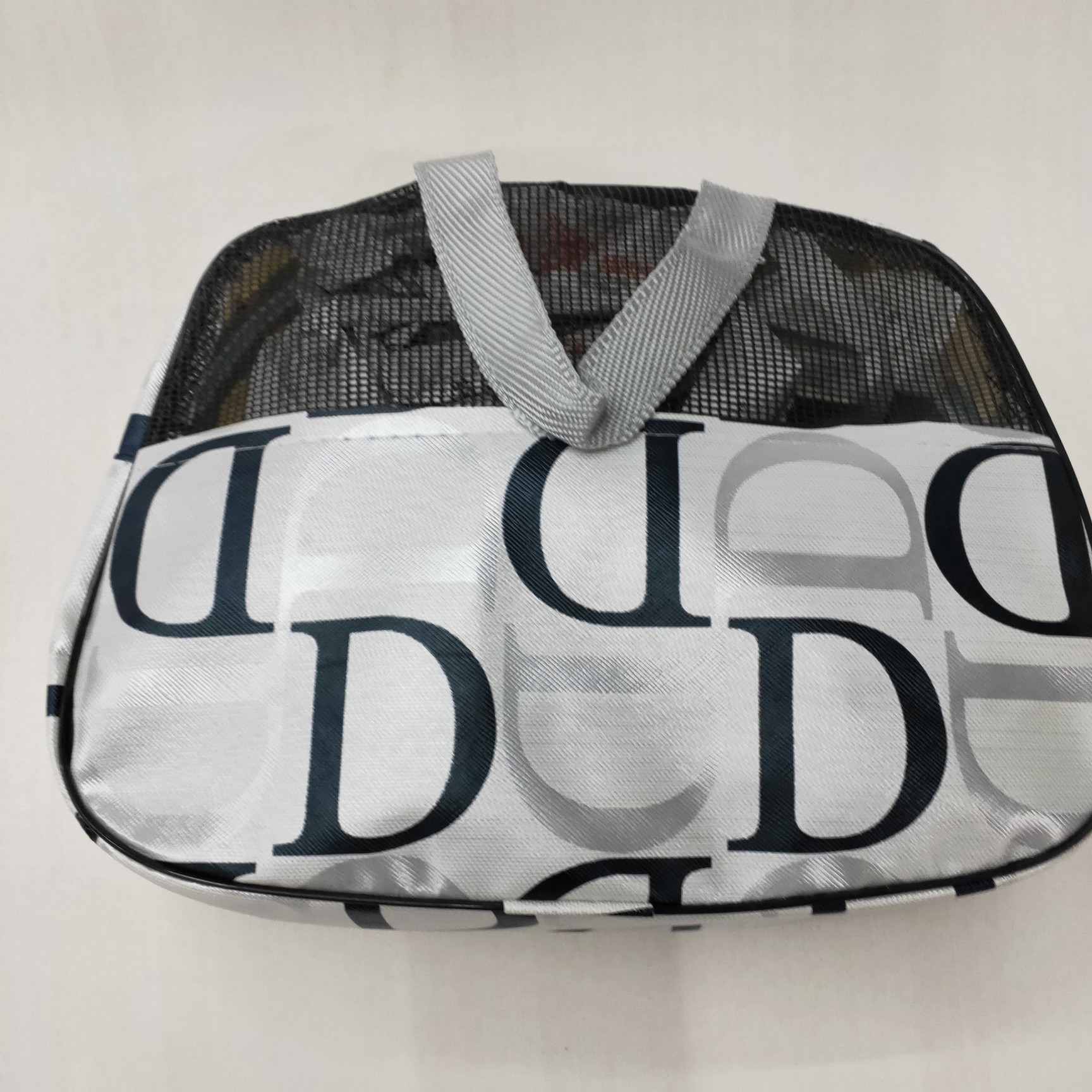 浴包白底实物图