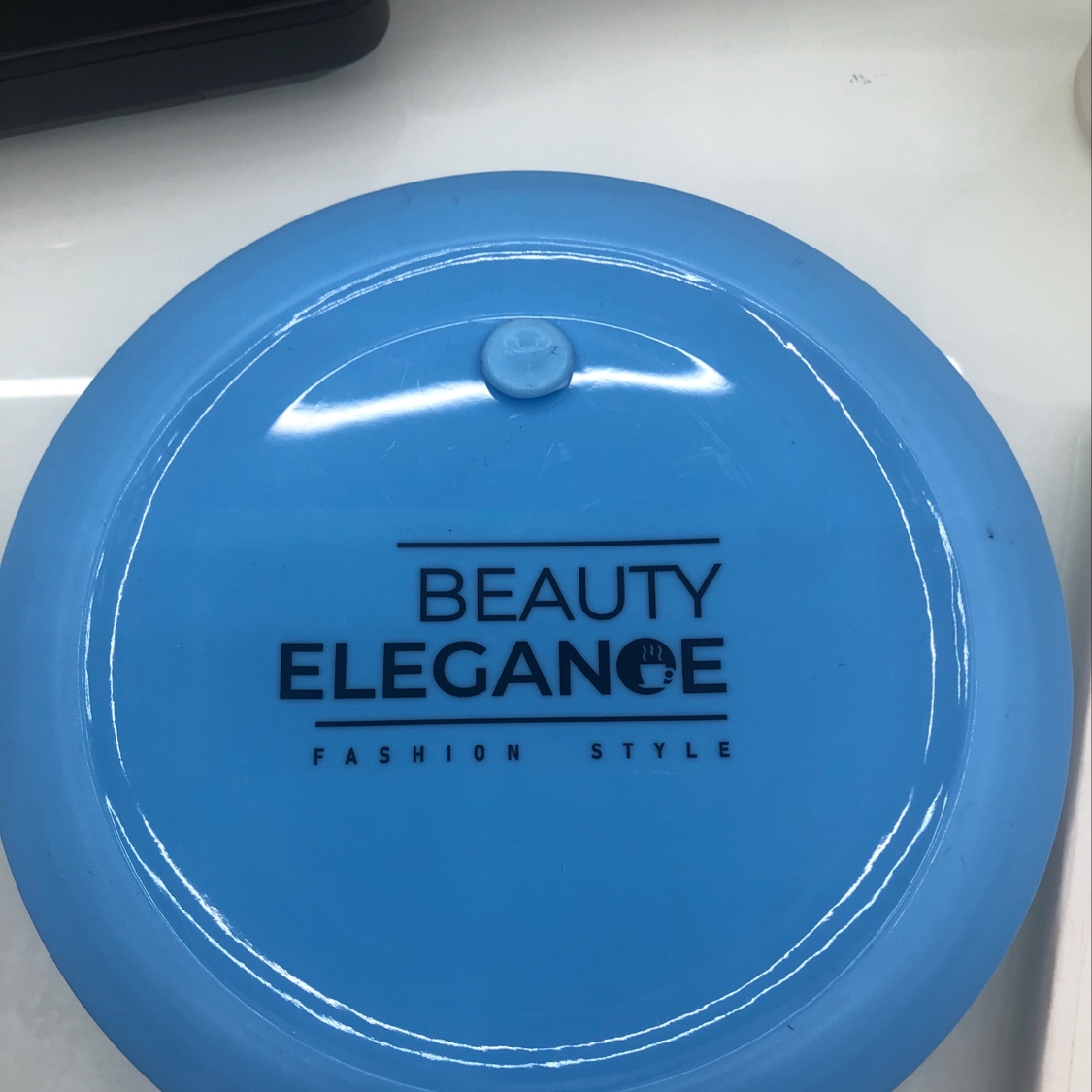 Plastic lunch box