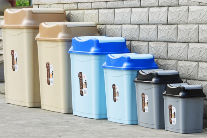 There Are Many Sizes Of Square Trash Cans For Outdoor Household Tables With Shake Lid