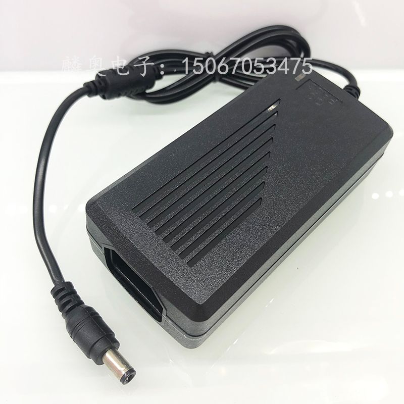 110V-220V 12V5a DC 灯带机顶盒小家电音箱电源适配器 分体电源产品图