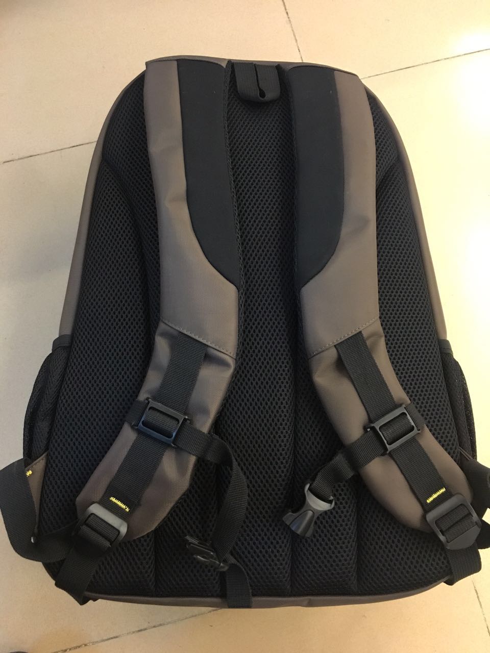 Biao Wang brand backpack, 1324 styles of versatile, simple and solid-color student backpacks with large capacity for travel detail image 2