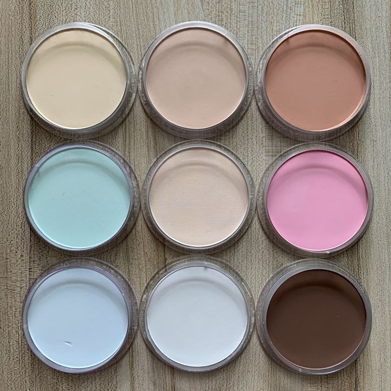 Yiwu's Four Seasons DANNI Moisturizing Multi-Purpose Powder Single-pack Powder Compact 9 sets for Contouring and concealing Application Scenario