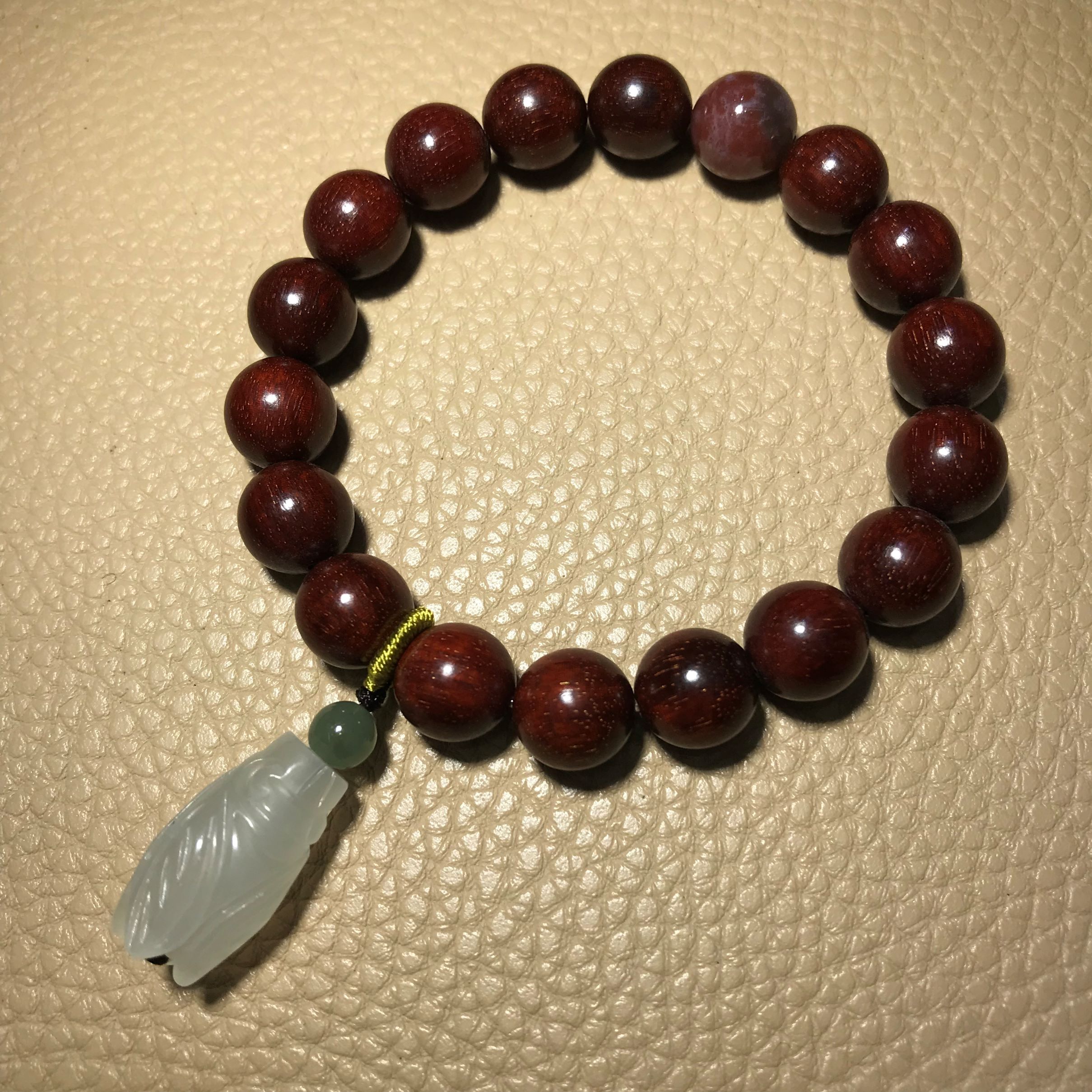 Purple sandalwood jade cicada Lady's bracelet 10mm