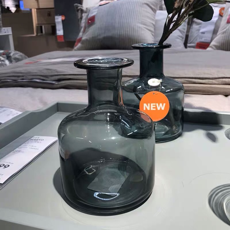 Grey Vase Glass Application Scenario