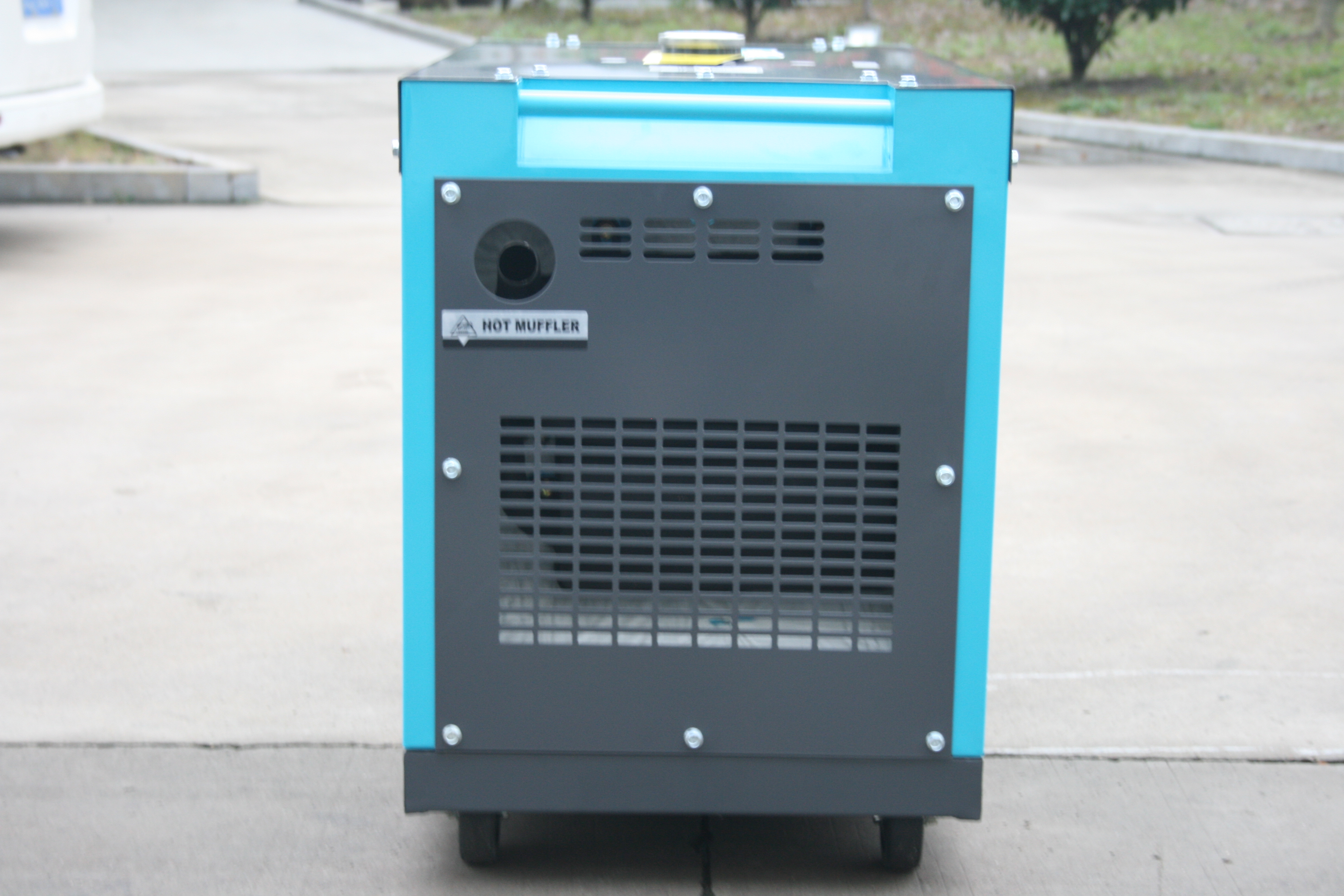 Shinever 低噪音款柴油发电机 diesel generator 8KW/10KVA YG8000LN详情图3
