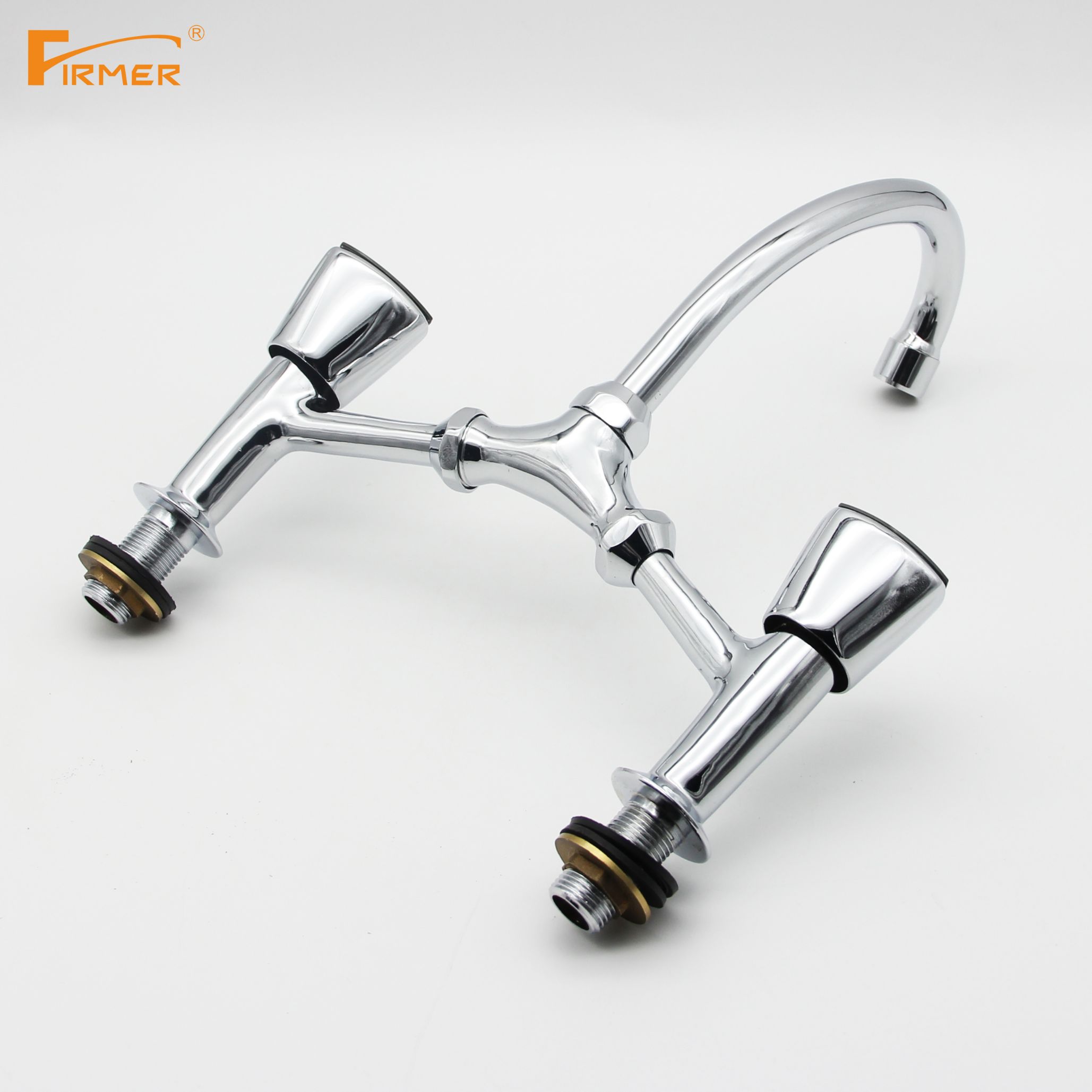 FIRMER brand cross-border kitchen all-copper faucet, hot and cold sink, sink, kitchen faucet, double-handle washing faucet, kitchen faucet Application Scenario