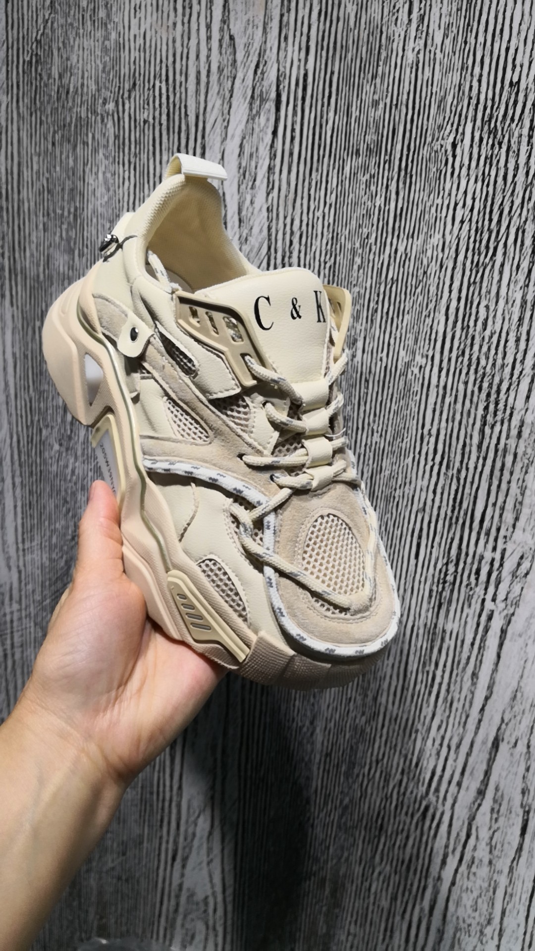 鞋子/鞋子男夏季休闲/男鞋/运动鞋/飞织鞋面产品图