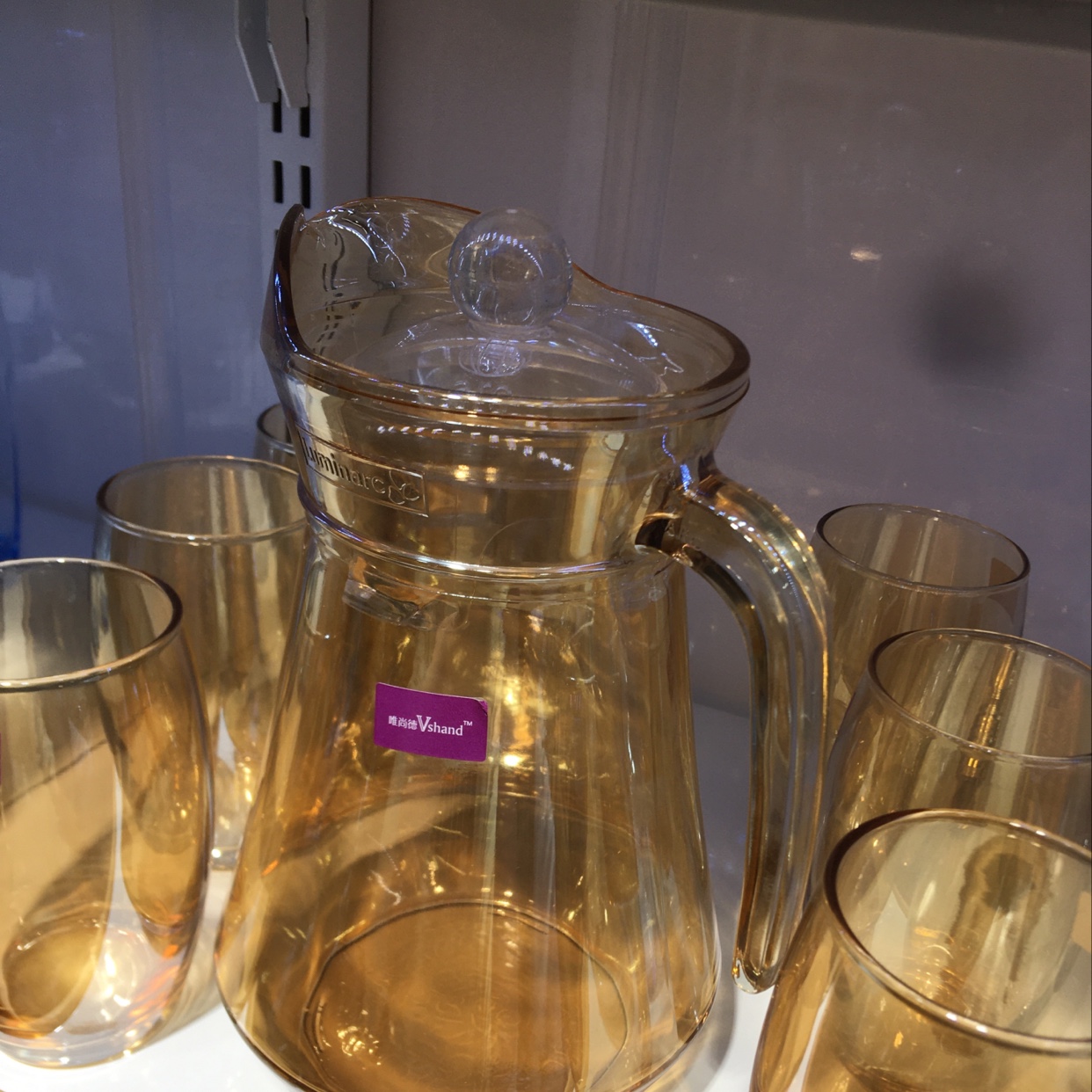 Water utensil glass details Picture