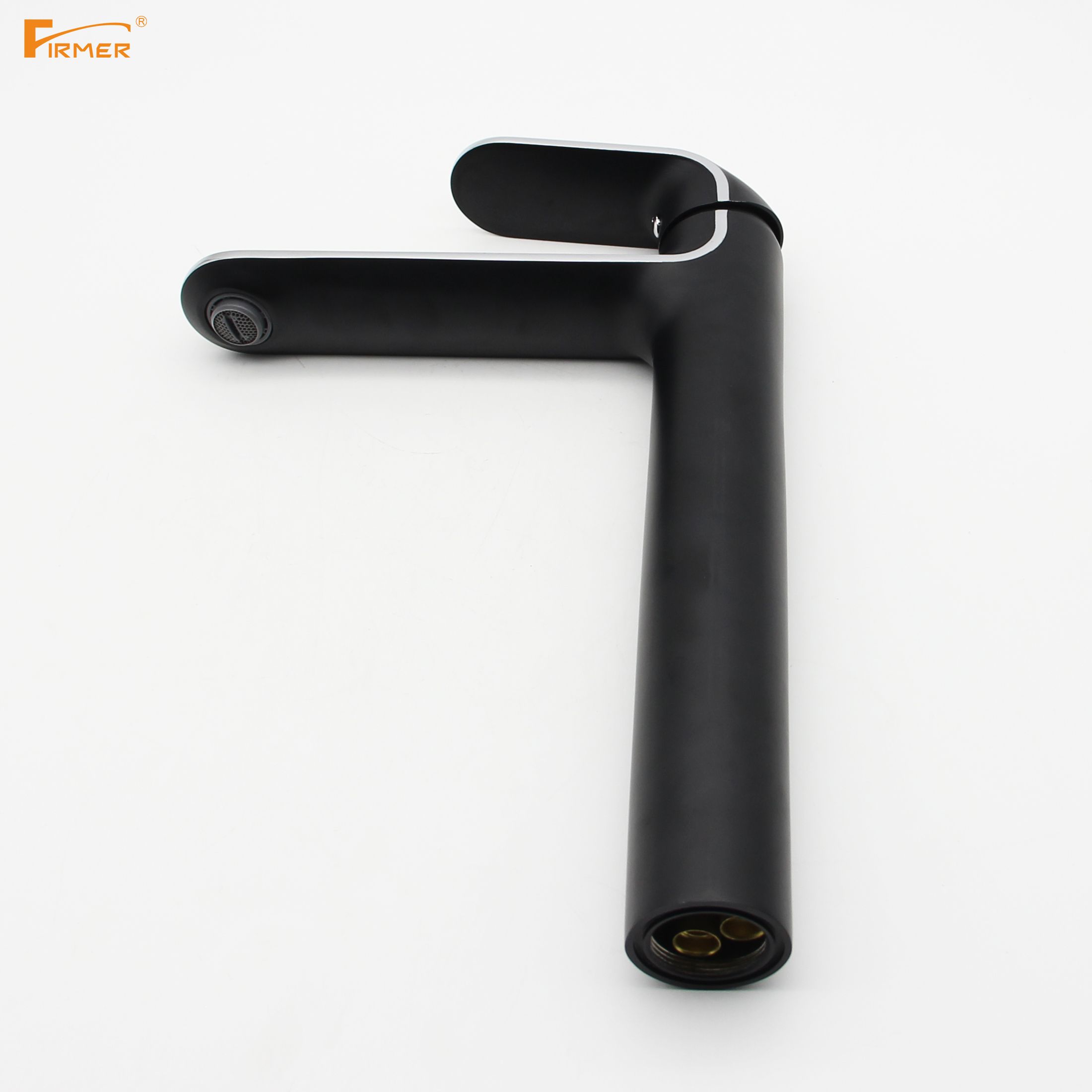 Yiwu quality goods FIRMER YLN1938-1A black faucet, washbasin, washbasin, single handle, single hole, tall cold and hot water faucet Application Scenario