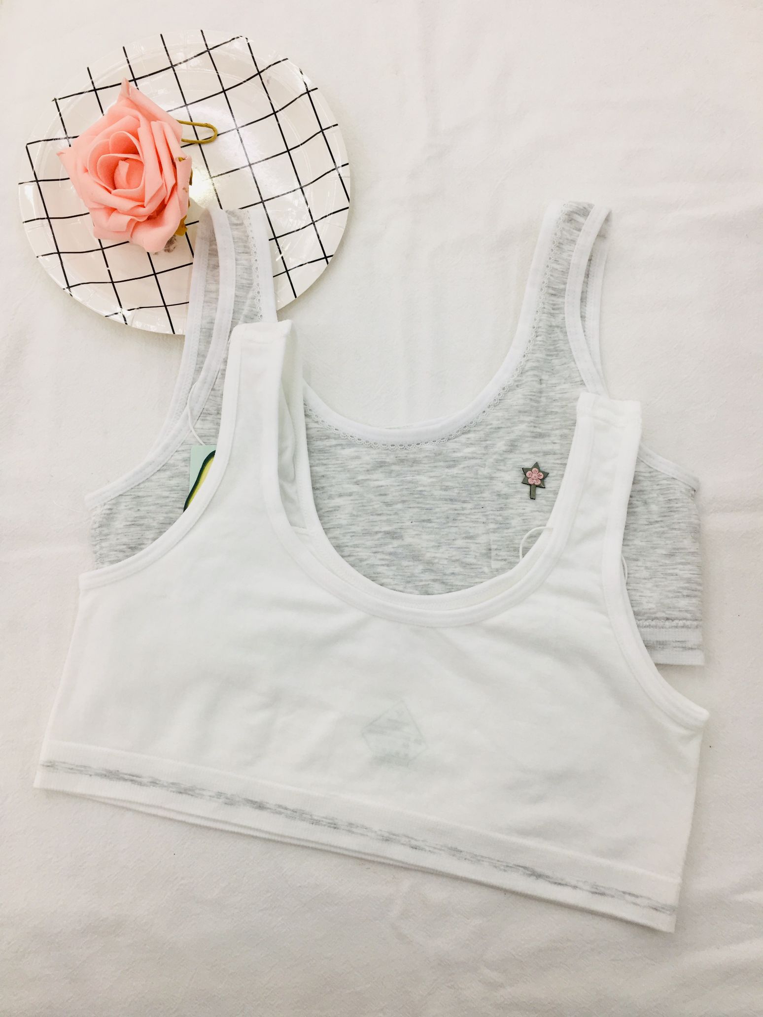 少女发育期文胸小背心细节图