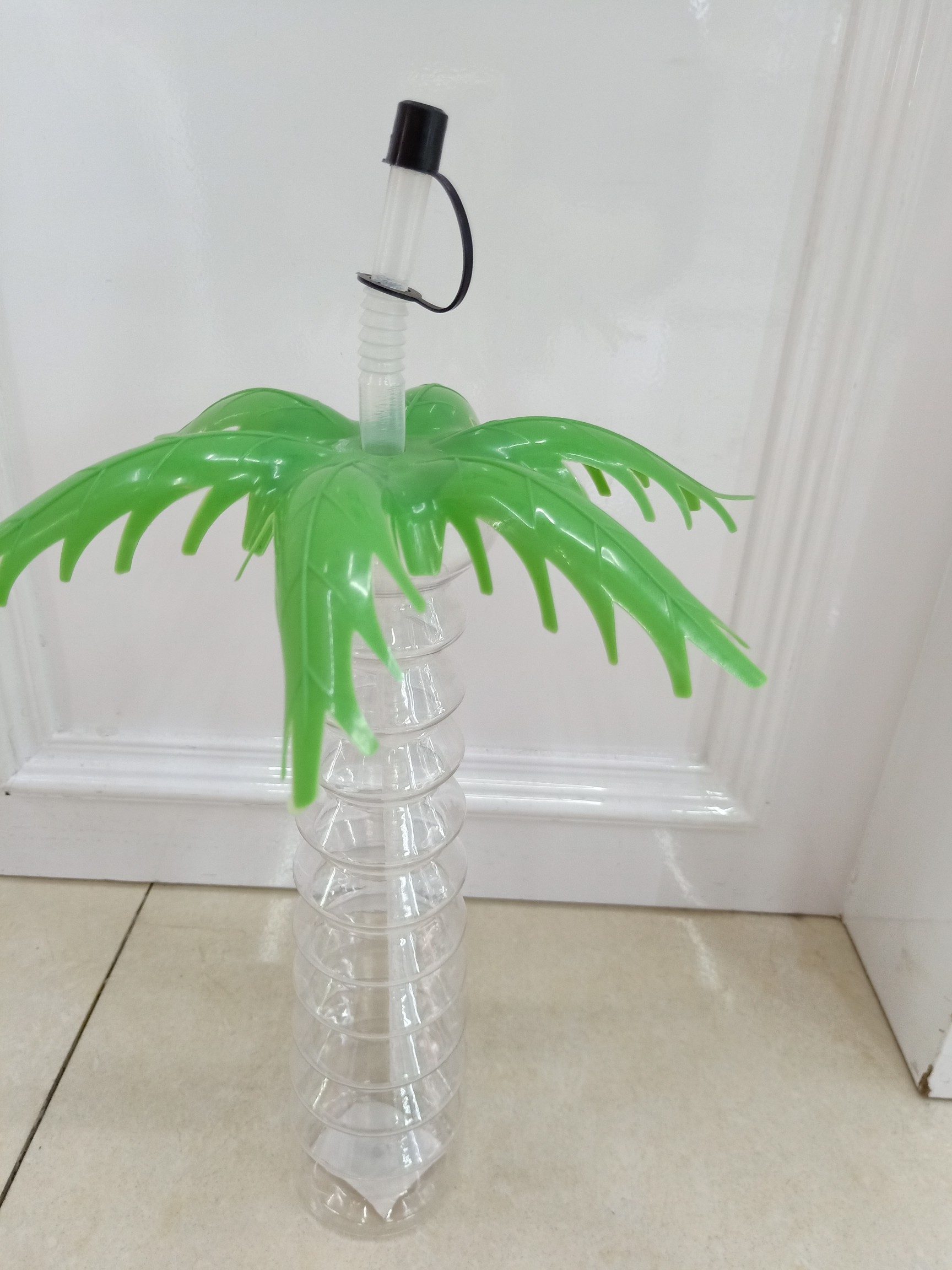 Plastic straw Coconut tree cup, 400ml
