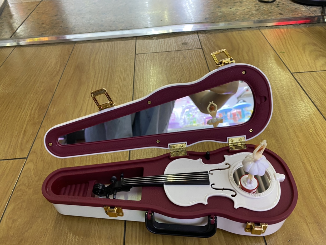 Violin music box