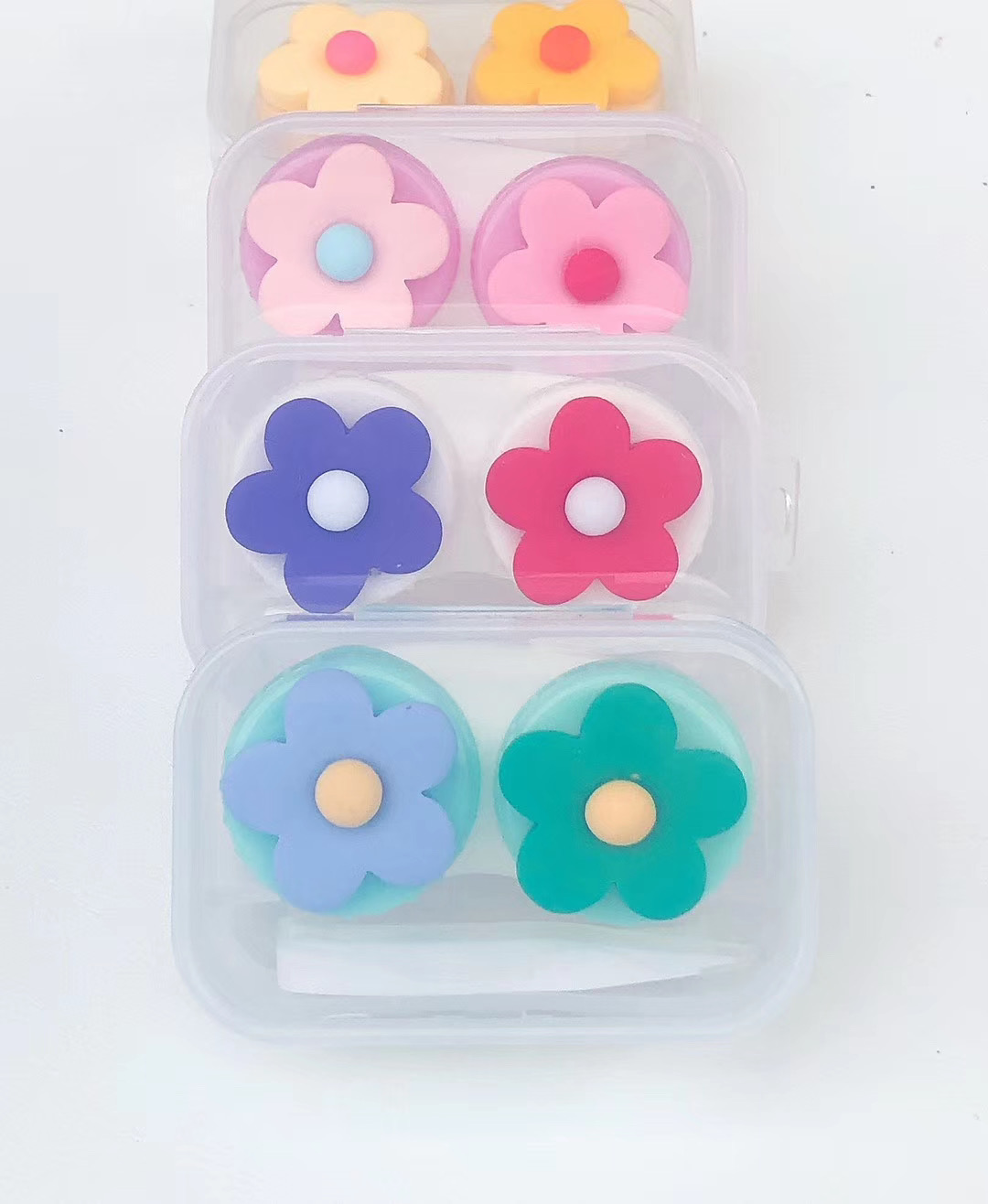 New convenient cartoon little flower cartoon contact lens companion box pic 1