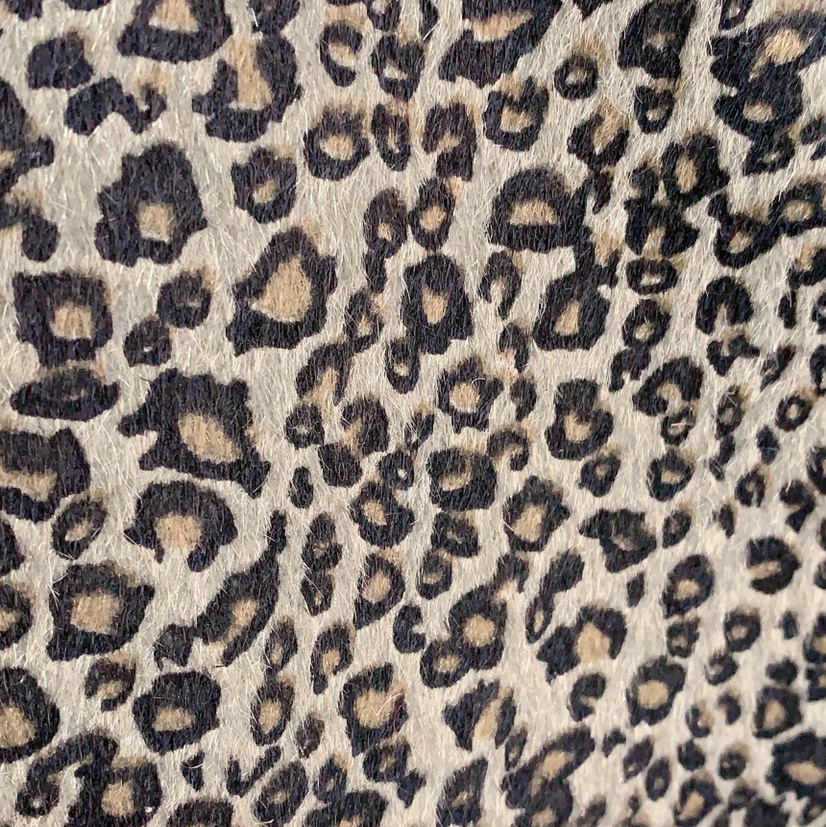 厂家直销植绒豹纹斑马纹奶牛纹，长颈鹿纹，用于工艺品饰品手机壳，背包，礼盒包装等细节图