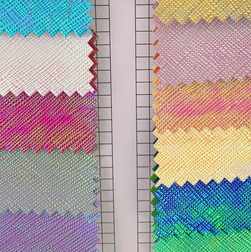 镭射贴膜PU、用于箱包鞋材，化妆包礼品盒包装工艺品，饰品等