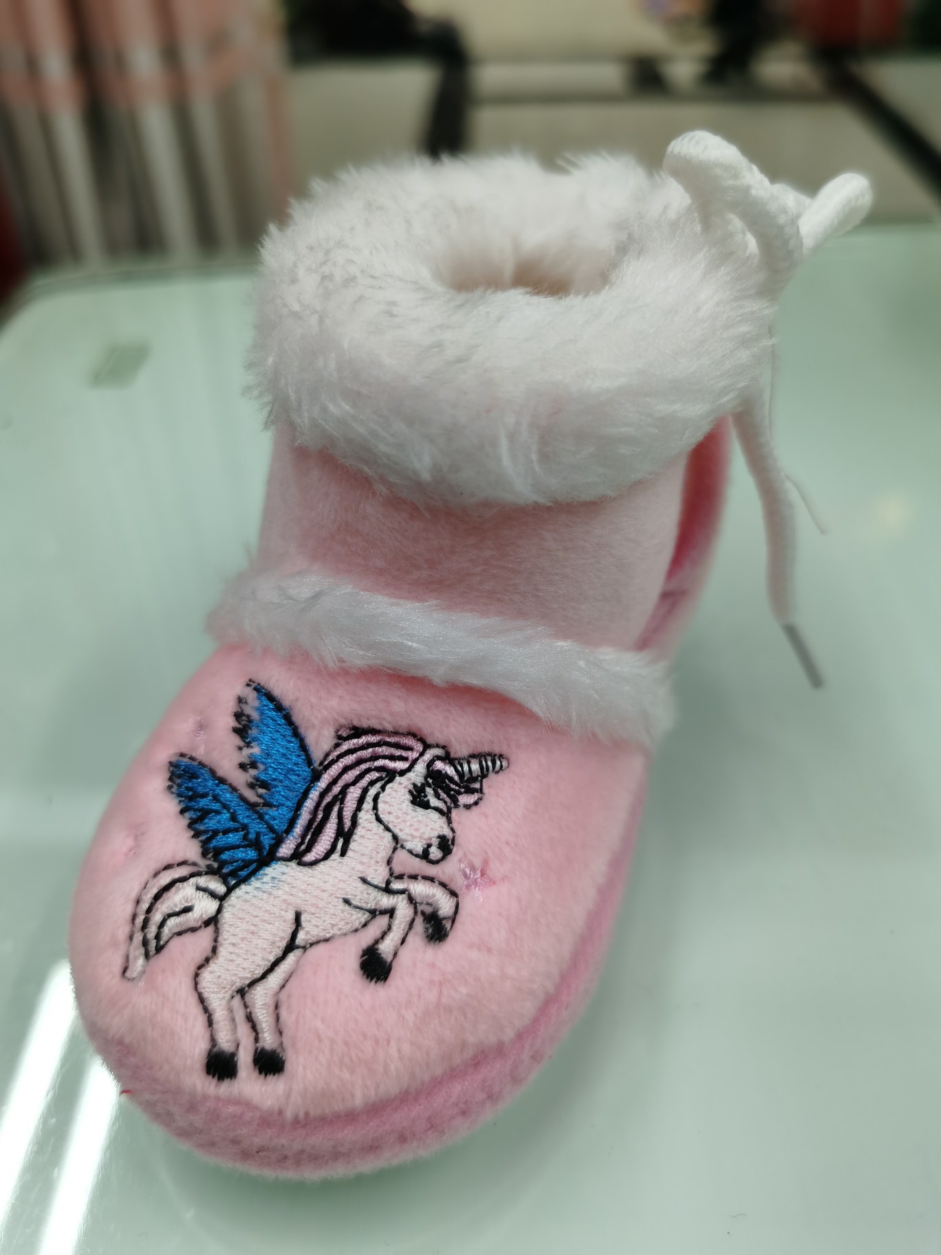 婴儿棉鞋