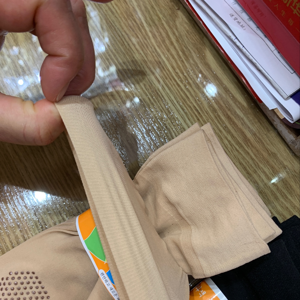 点胶对对袜细节图
