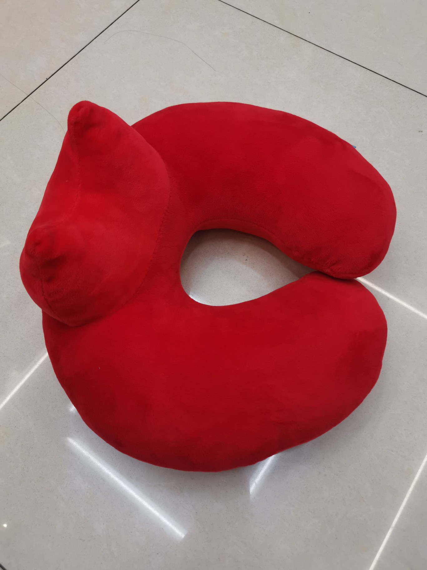 驼峰PP棉U型枕细节图