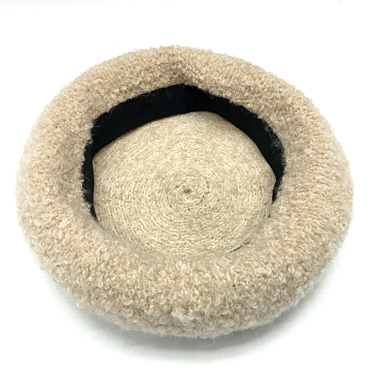 New Year hats: Fashionable berets for women, felt alpaca wool, mushroom flat brim hats, and professional hats Item Picture
