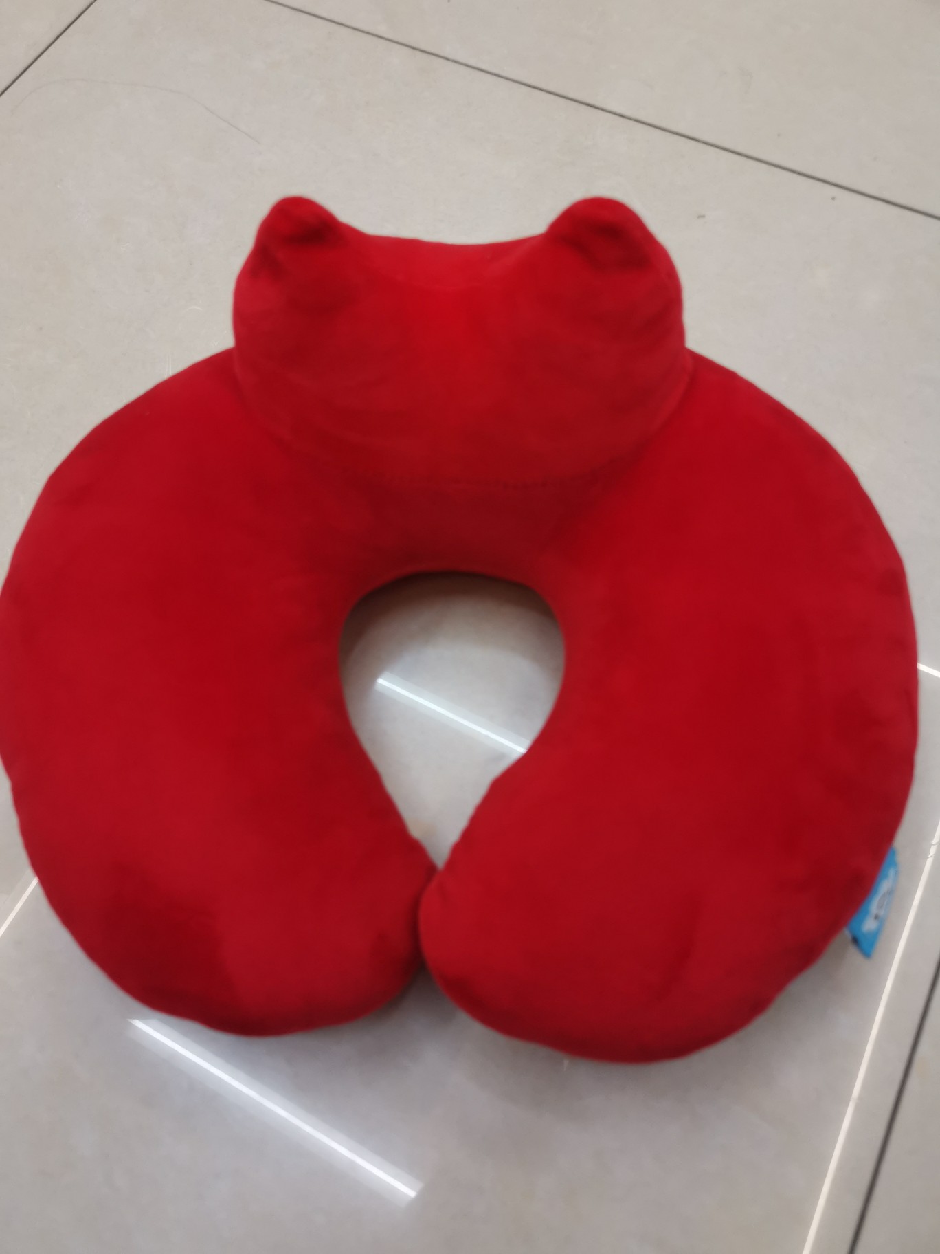 驼峰PP棉U型枕产品图