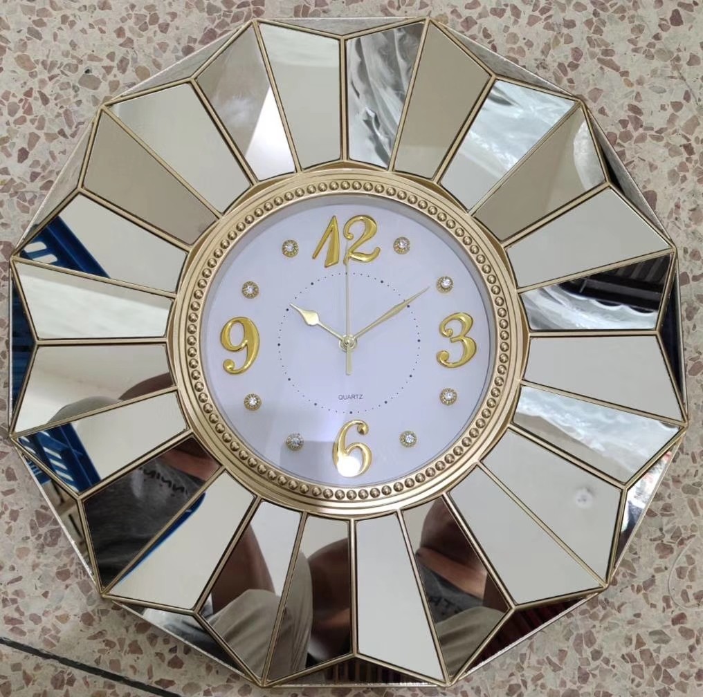 镜子，梳子，化妆镜，Pu镜，钟表镜白底实物图