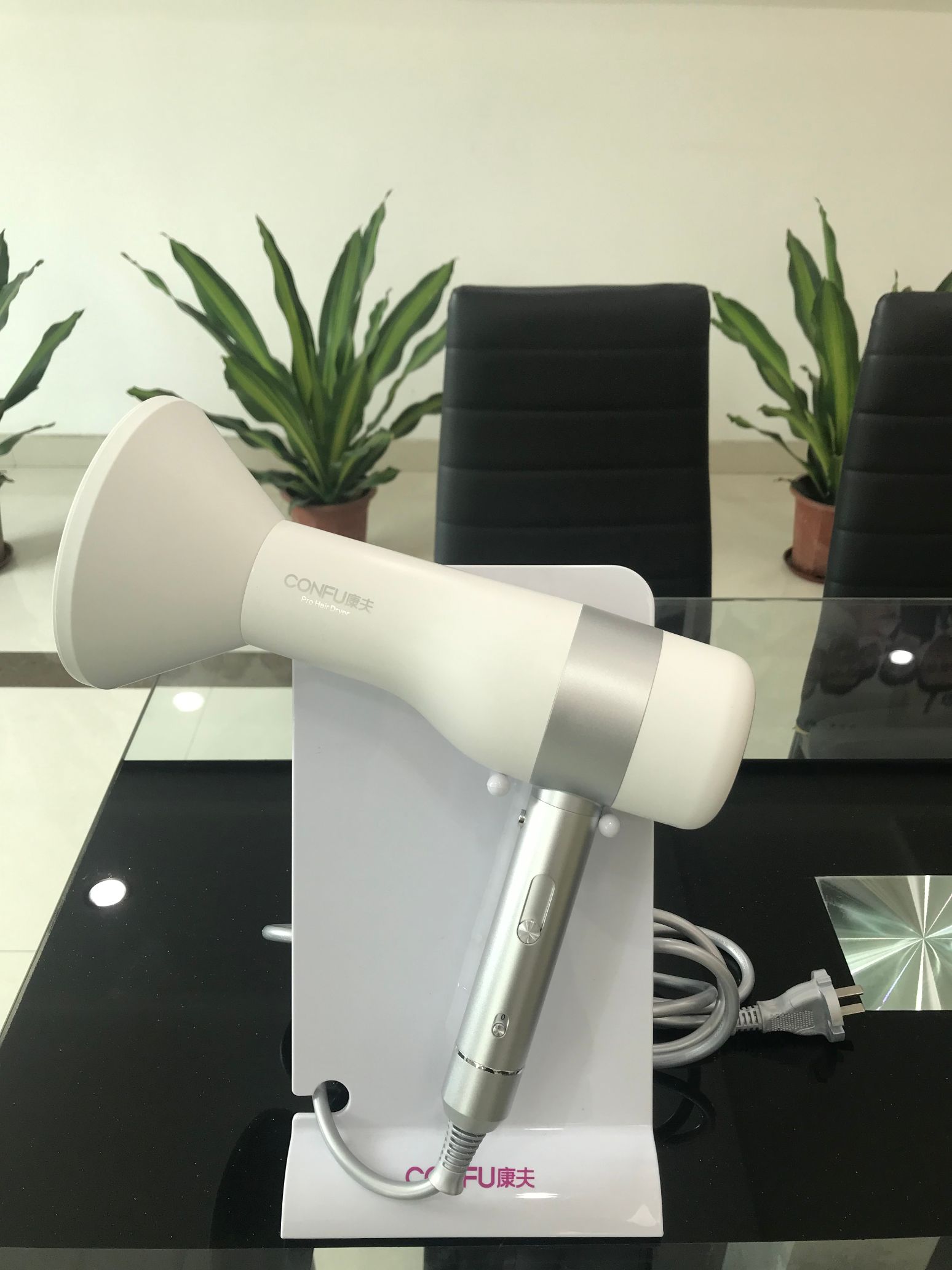 Kangfu hair dryer K8