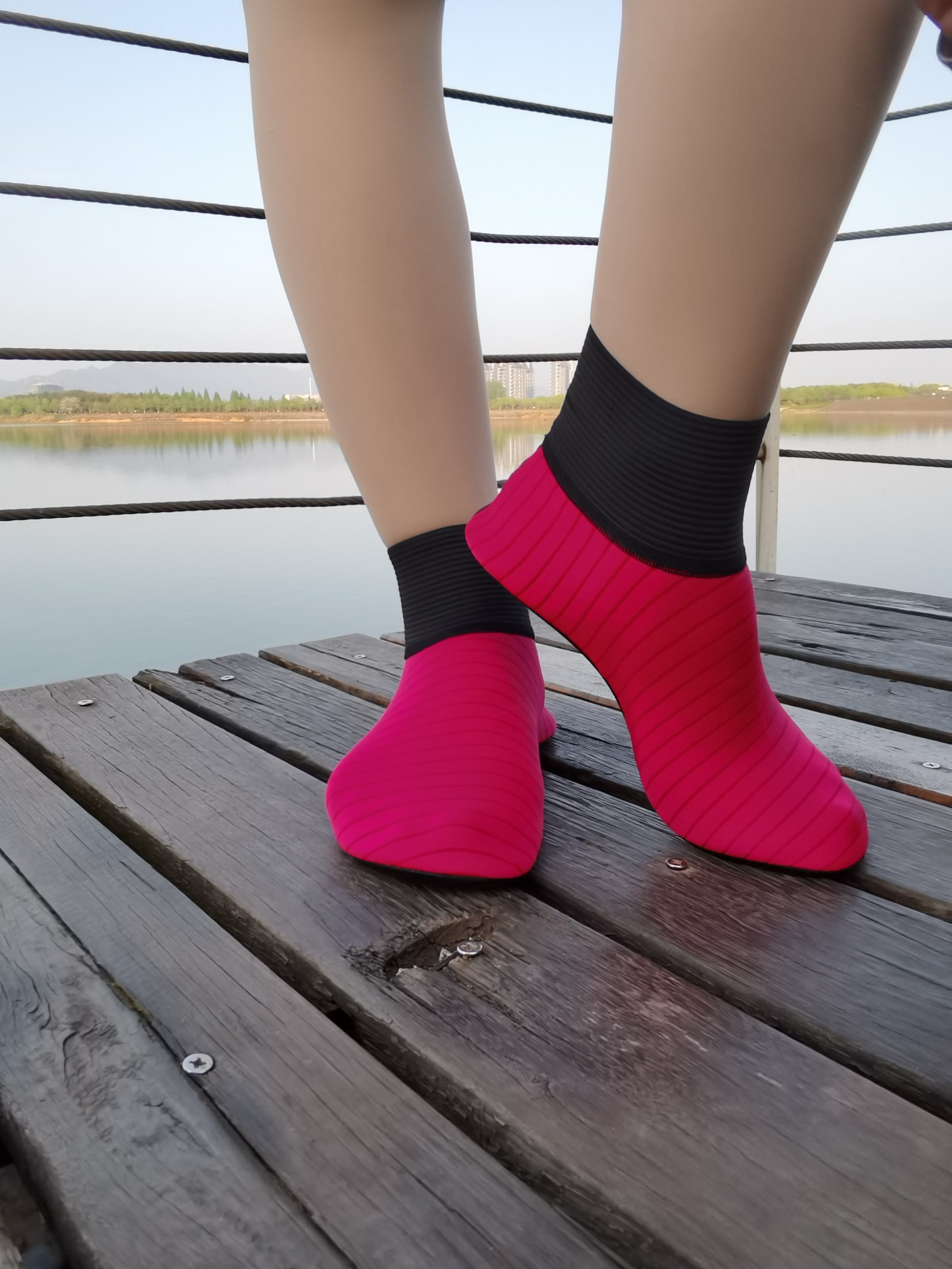 高腰沙滩鞋水鞋纯色溯溪鞋呼吸透气面料防滑耐磨鞋底细节图