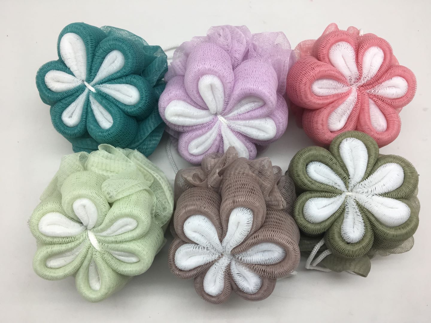 Bath flower ball full figure