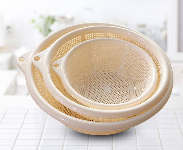 Yiwu Good Goods Round Hollow Vegetable Washing Basket 3528 full figure