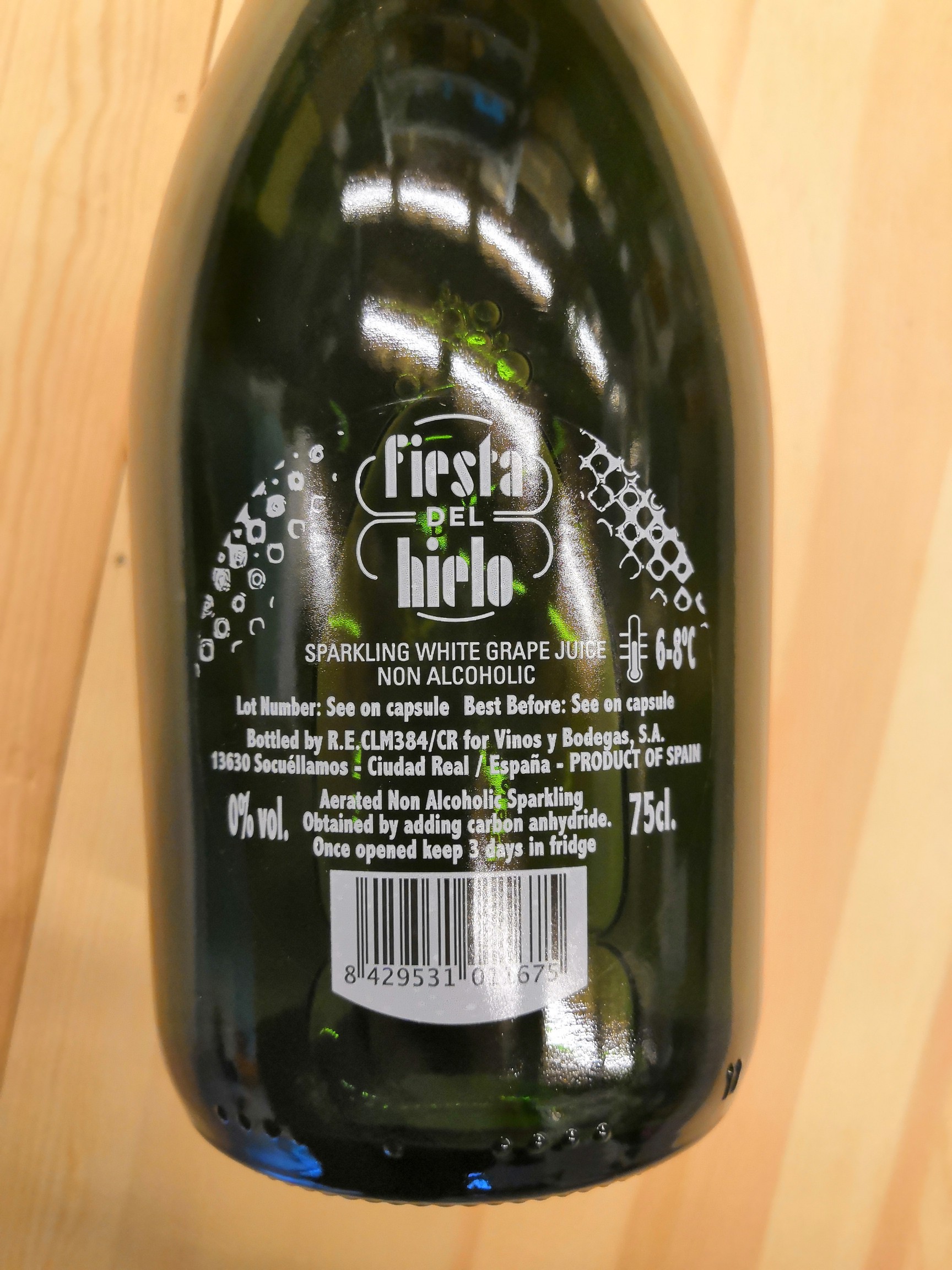 Fela White Grape Juice Carbonated Drink Spain Specification drawing
