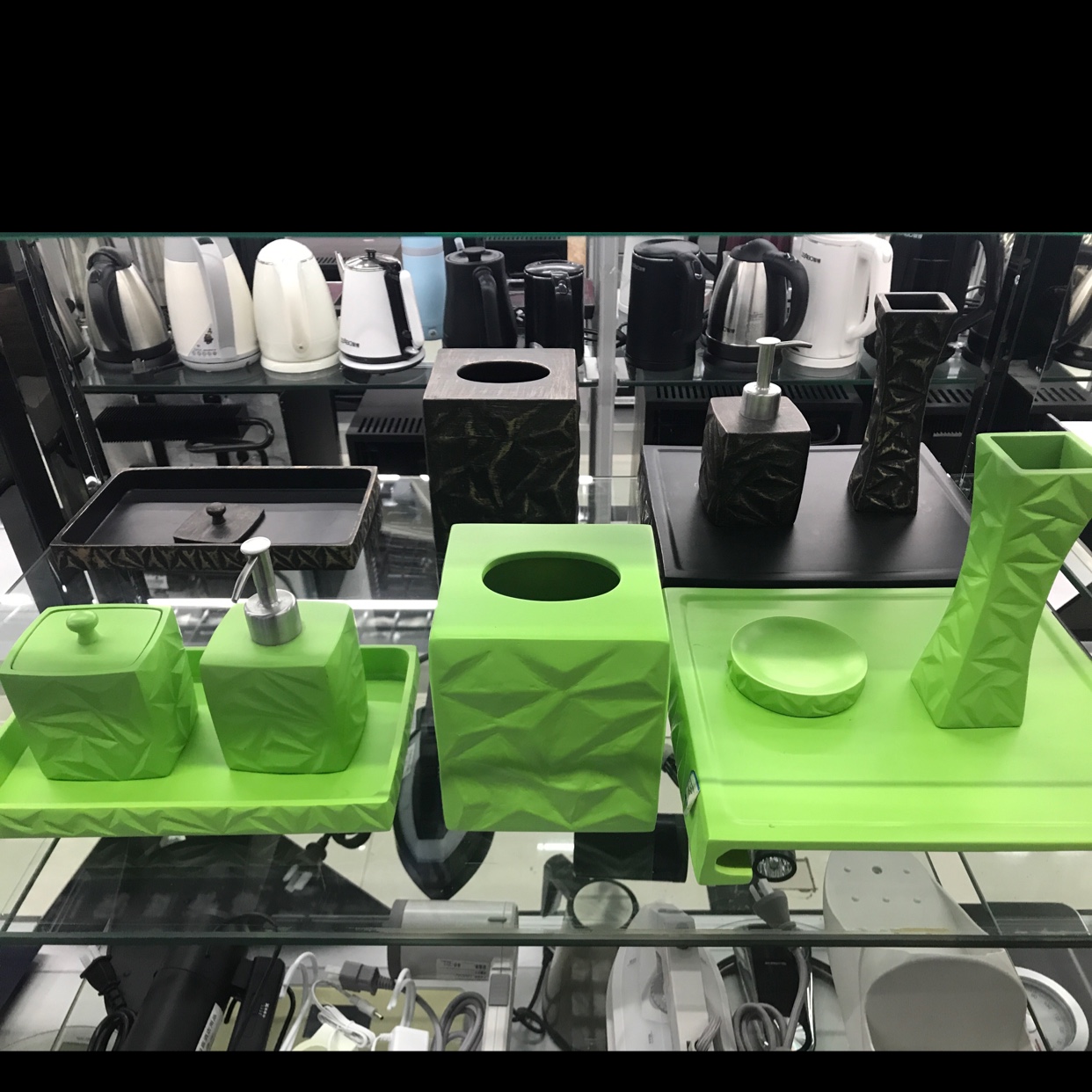 Factory direct sales of hotel supplies, bathroom supplies, tissue boxes, trays, hand sanitizer bottles, consumables boxes