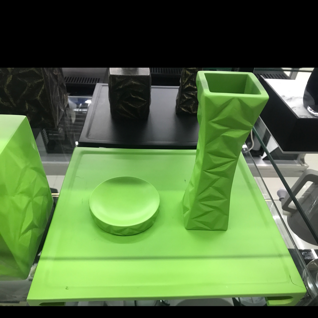 Factory direct sales of hotel supplies, bathroom supplies, tissue boxes, trays, hand sanitizer bottles, consumables boxes Item Picture