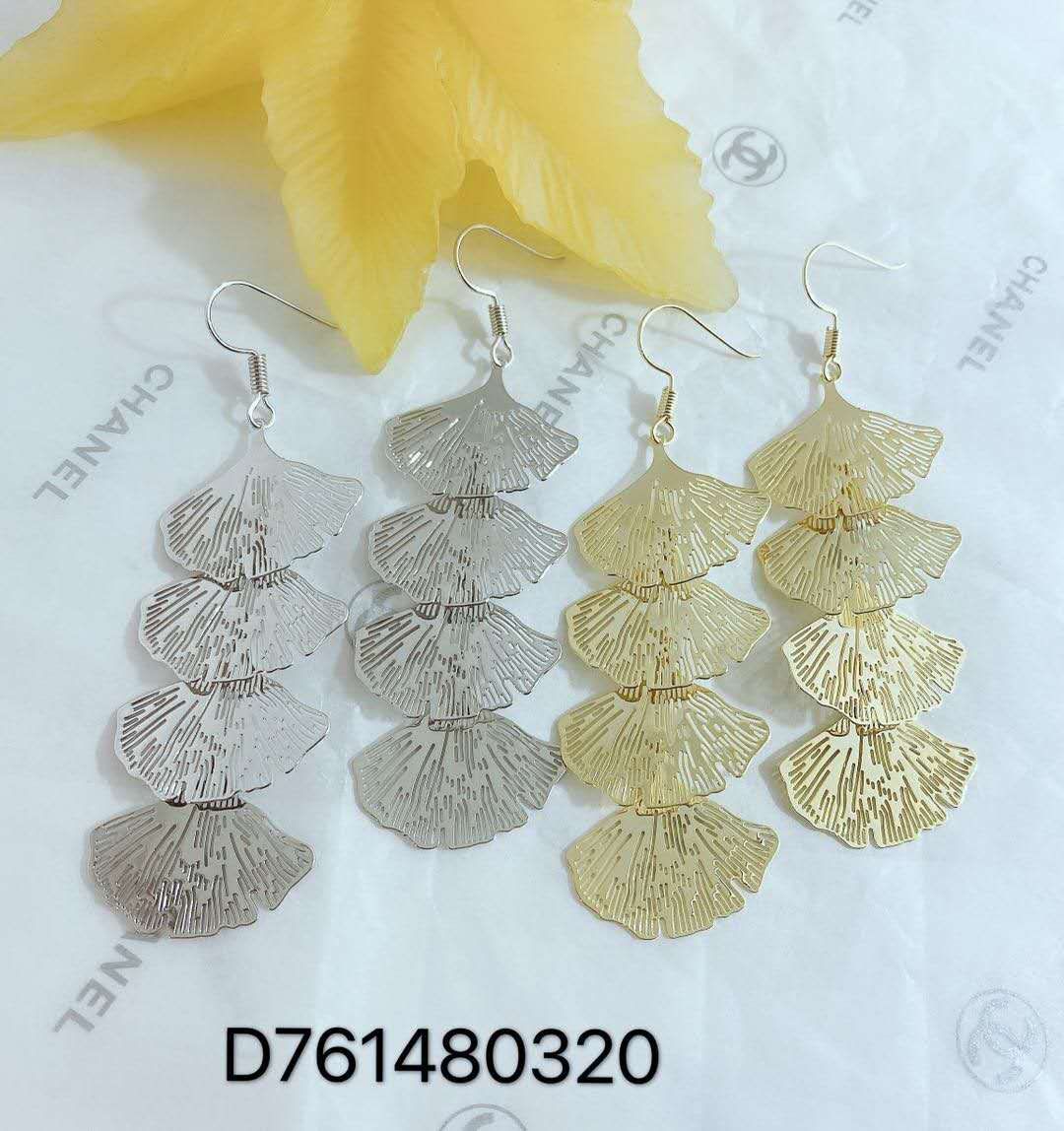 Scalloped ear hook earrings with all-in-one plated k gold