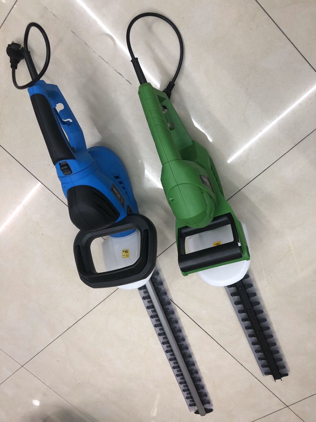 Yiwu good goods electric hedge shear repair branch machine home trimmer whole machine spot factory direct sales