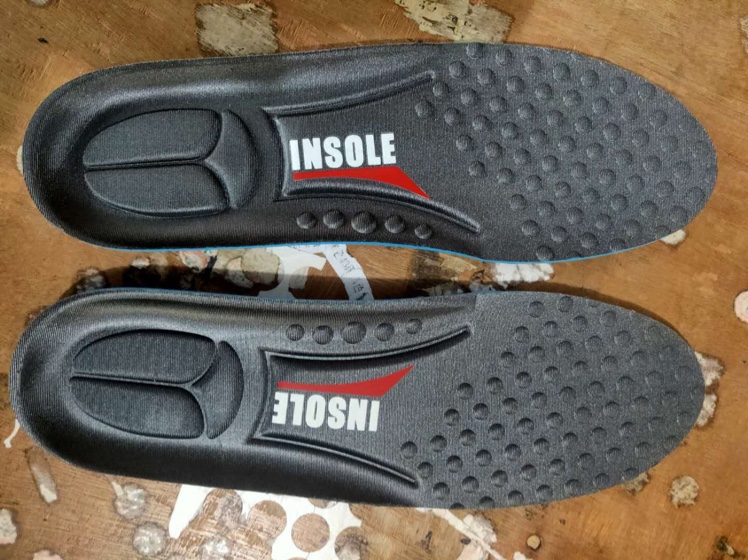 Anti-odor insoles