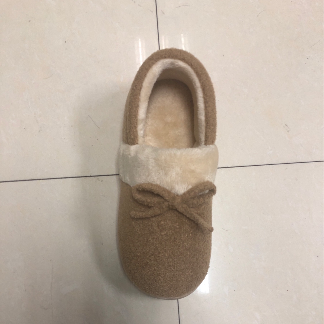 新品保暖防滑耐磨雪地靴