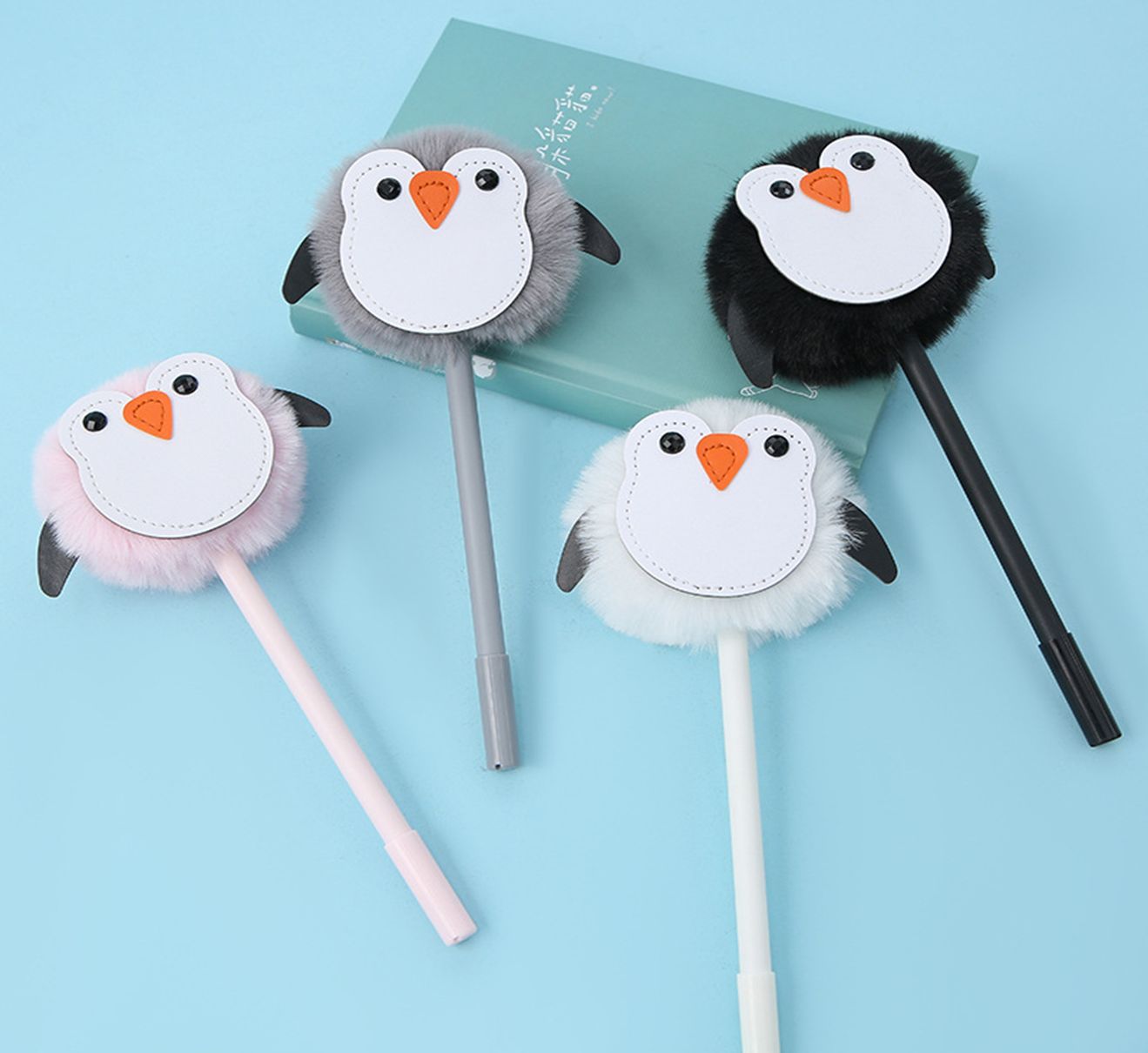 Yiwu's good goods, a creative and fresh water-based pen with a cute cartoon character, black eyes and penguin signature pen details Picture
