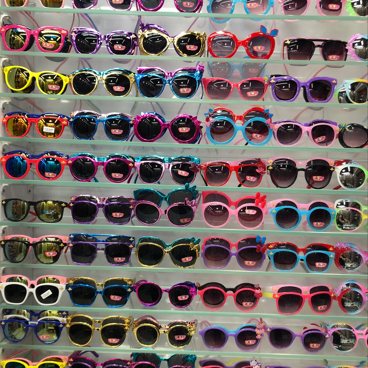 Dongsheng Eyewear Co., LTD. Sunglasses for children describe pic - 5