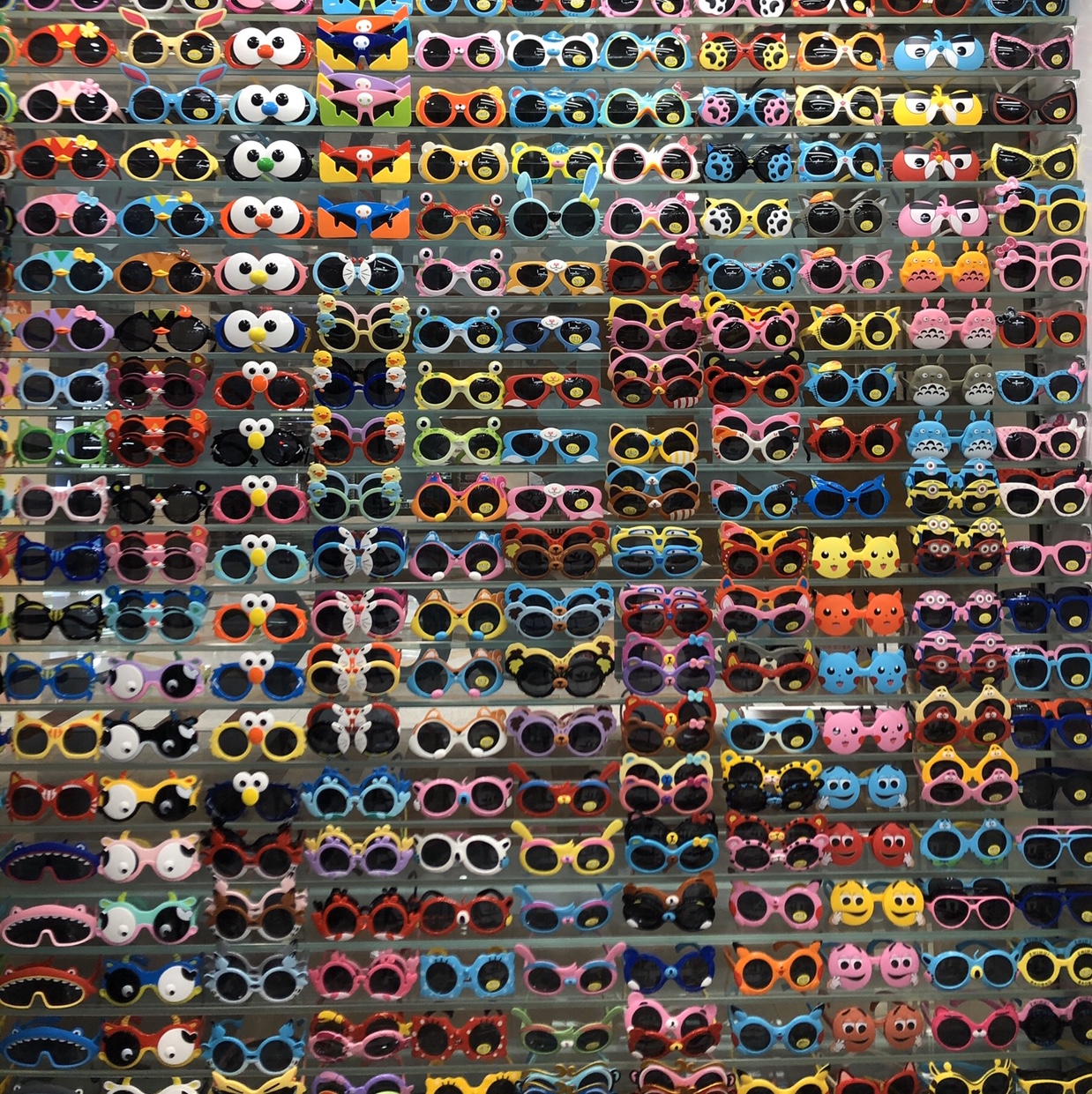 Dongsheng Eyewear Co., LTD. Sunglasses for children describe pic - 4