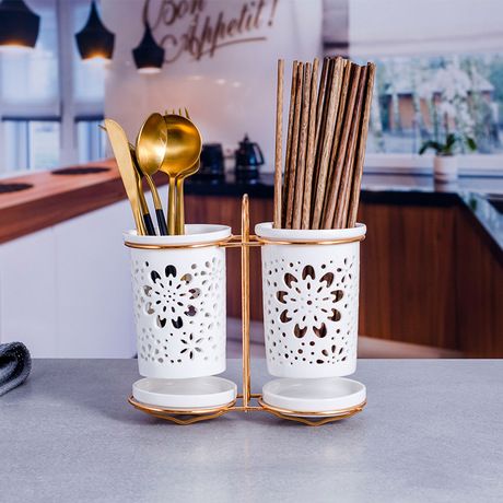 Yiwu Selection ceramic chopstick hollow out design household creative bite-water chopsticks bucket chopsticks basket gift thumbnail