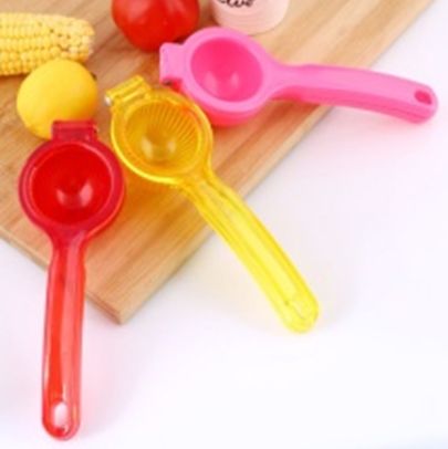 Yiwu good goods plastic lemon clip manufacturers direct home kitchenware new kitchen supplies thumbnail