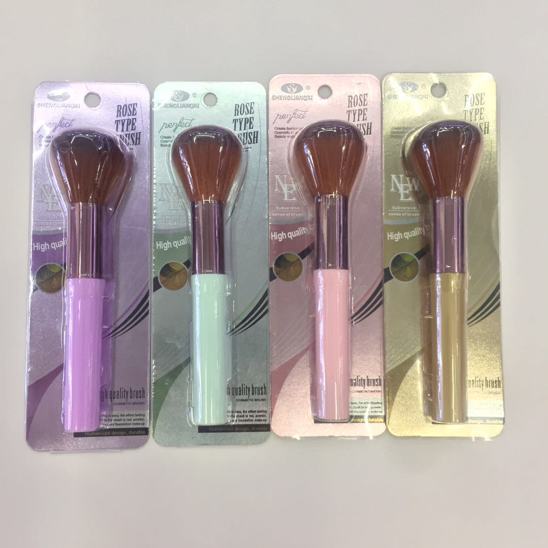 Factory direct sales: Shenglian Ball single portable blush brush, large honey powder brush, powder brush, beauty and makeup tools details Picture