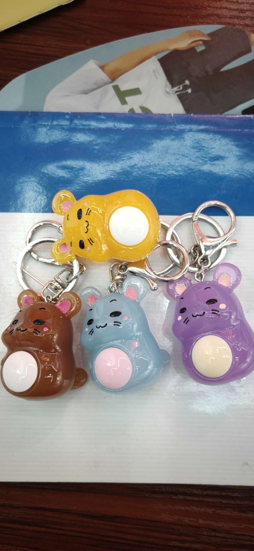 Cute Zodiac Mouse Flashing Effect Key Chain Pendant Resin Accessories