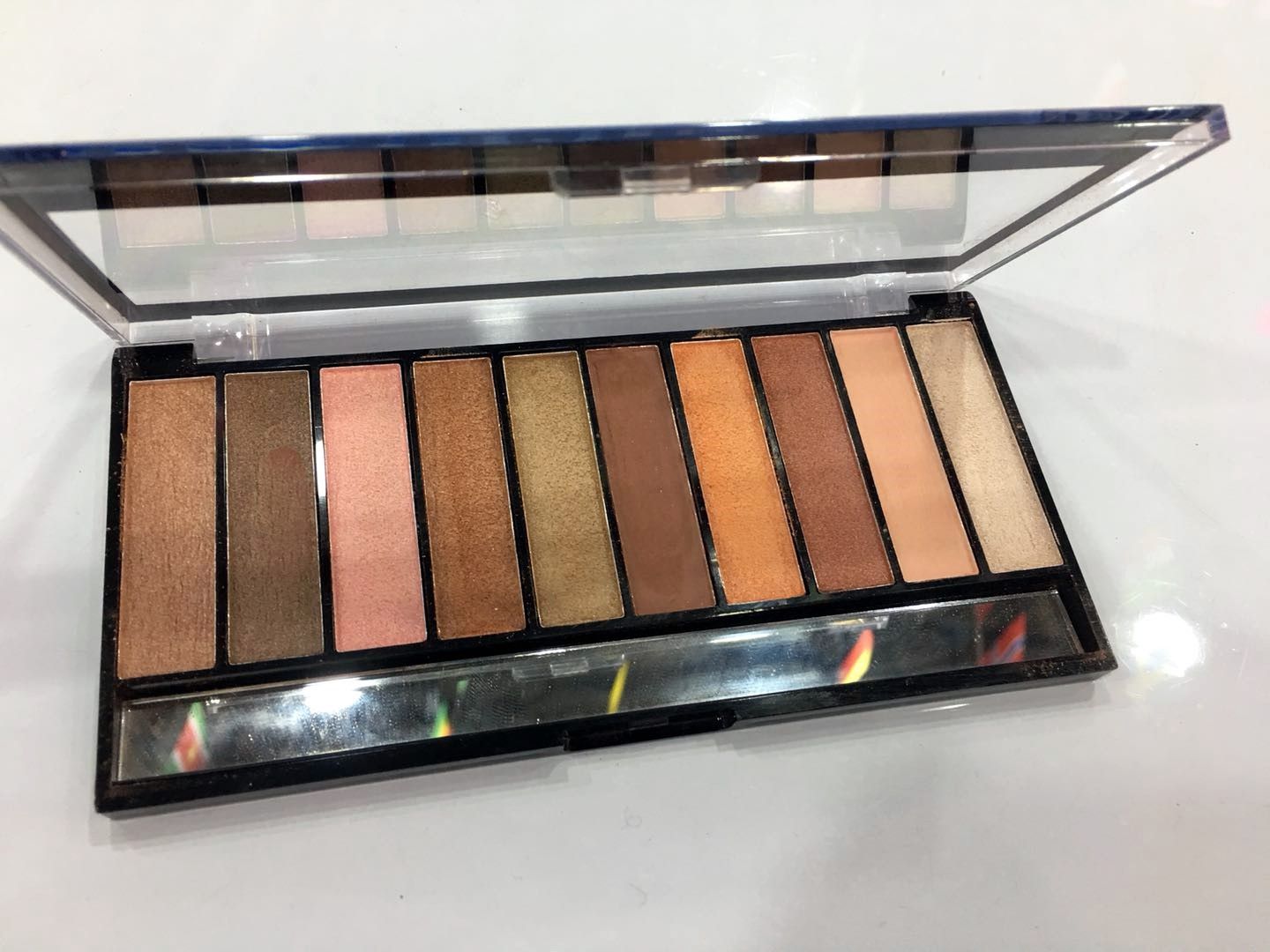Cross-Border Hot Spot Multi-Group Color Ten Color Eyeshadow Tray Three-Dimensional Gorgeous Natural Dress Durable Easy Color details Picture