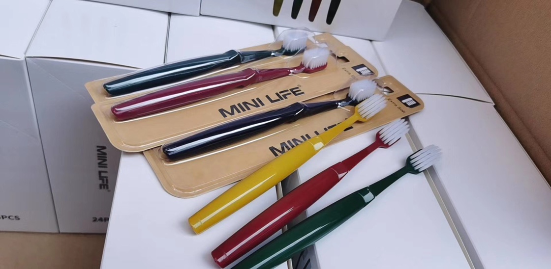 dubai toothbrush