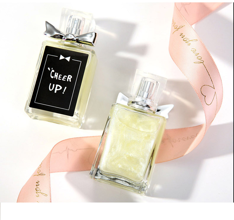 Burberry's Exquisite Angel detail image 10