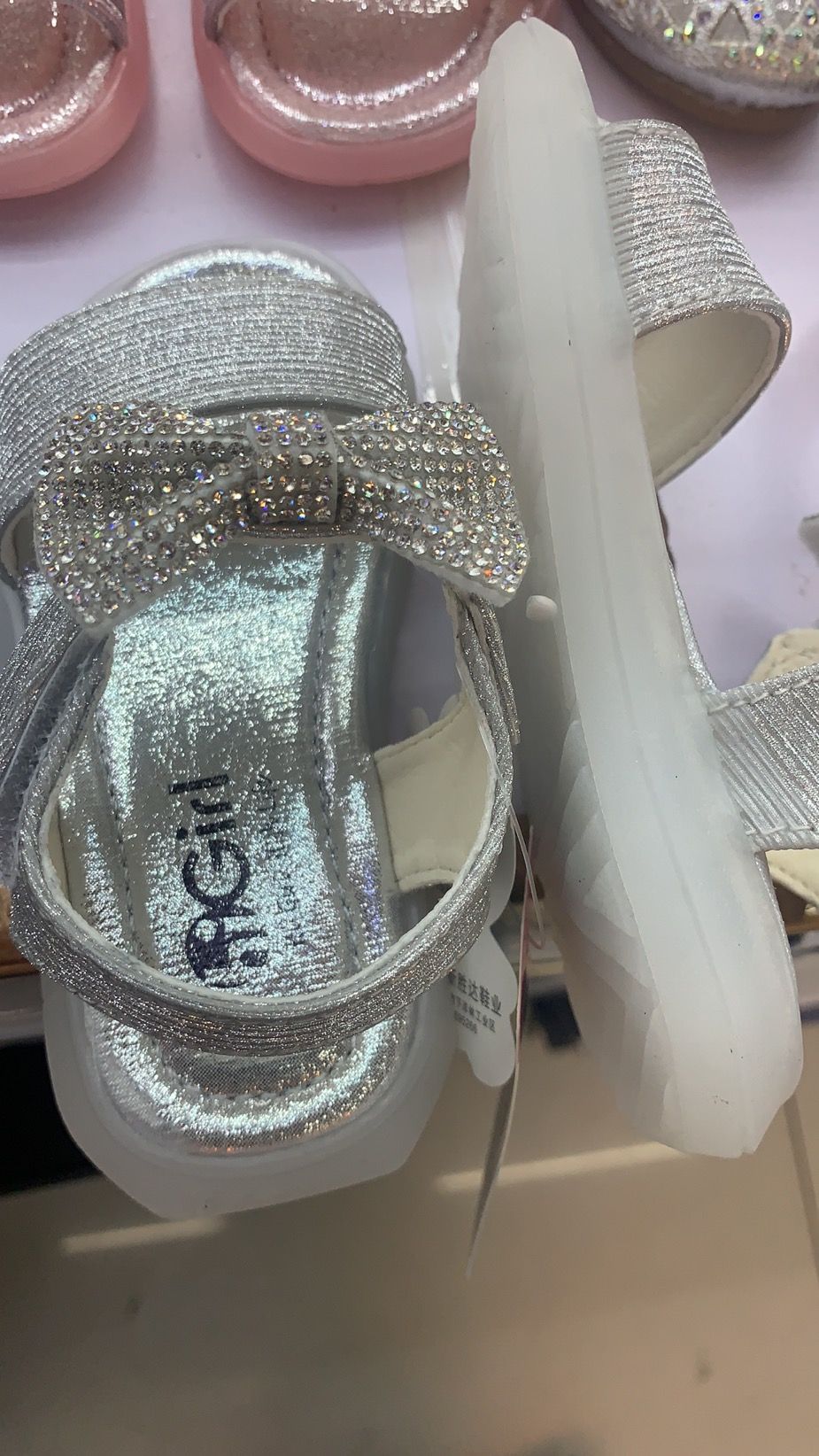 2020新款蝴蝶结闪亮夏季清凉厚底儿童细节图