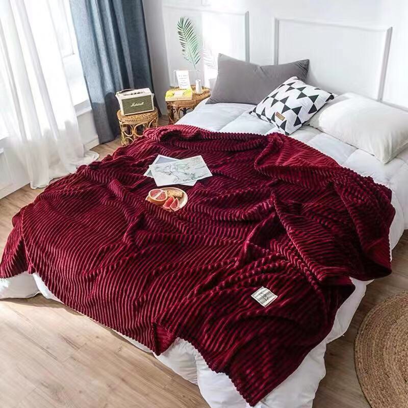 Factory direct sales, wholesale and retail of new high-quality flannel blanket covers 88 details Picture