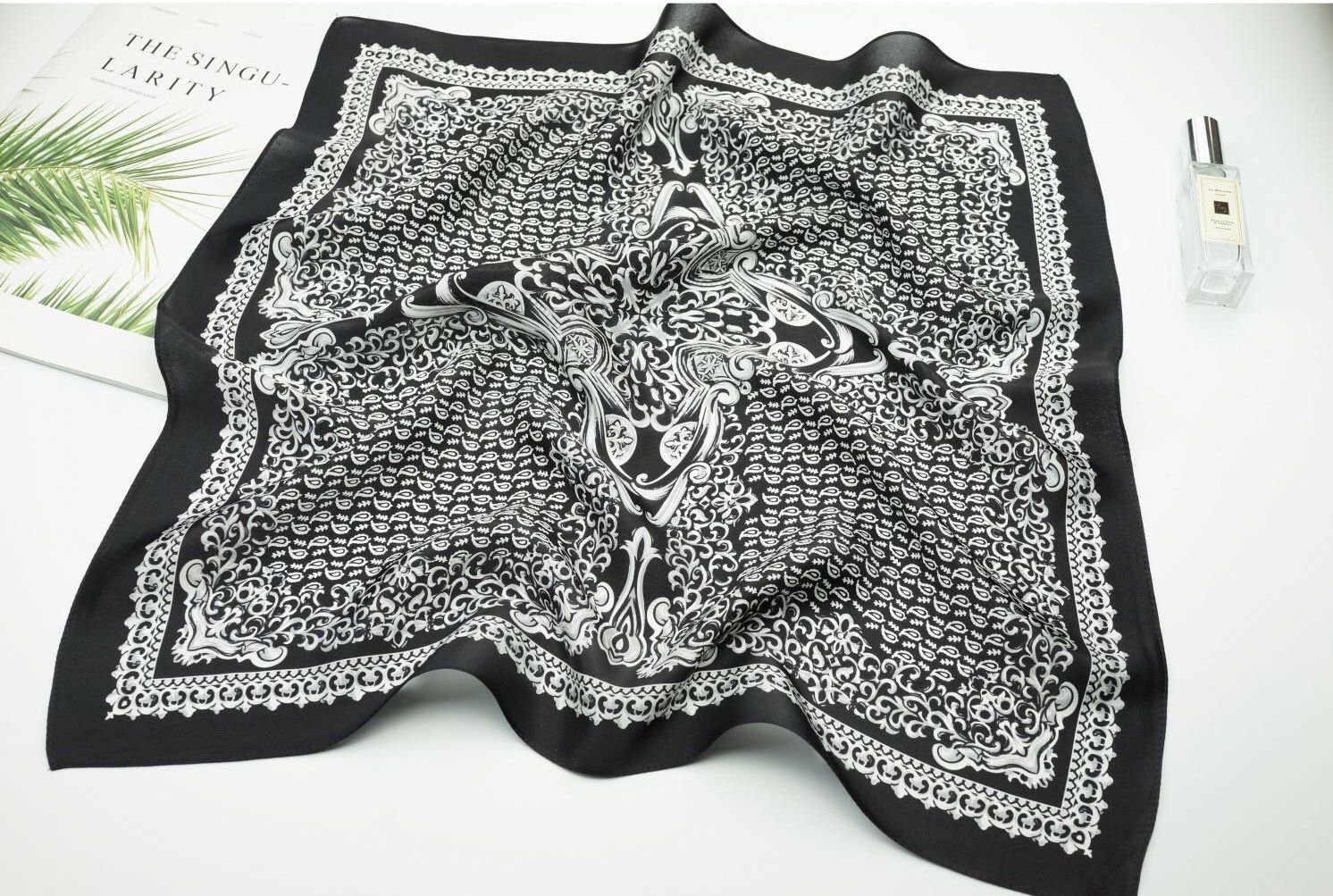 Women's Spring/Summer 53 Silk Square Specification drawing