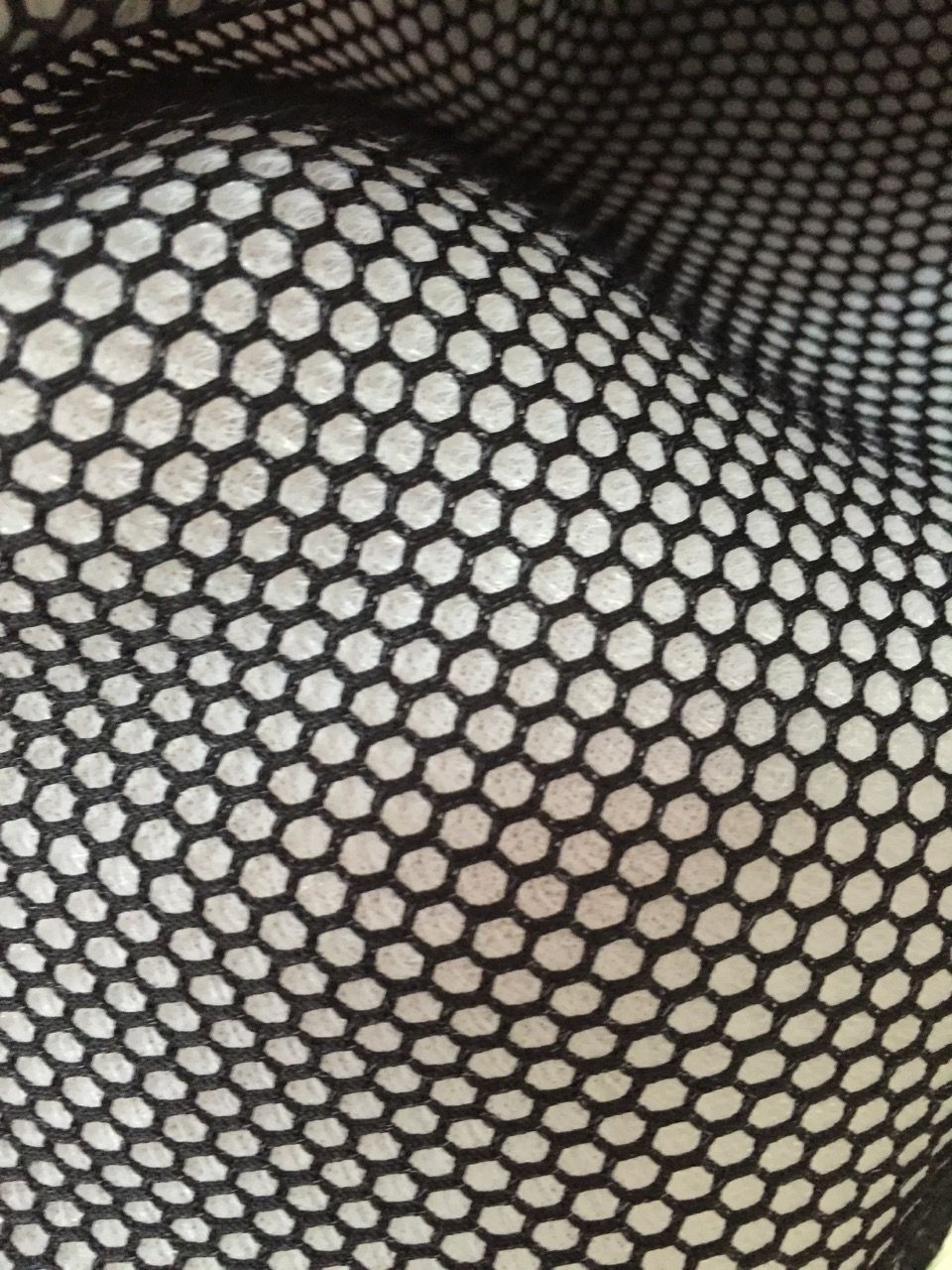 Sandwich mesh fabric